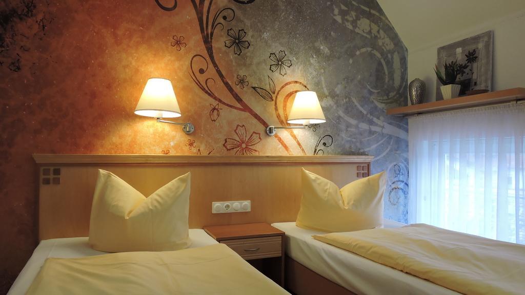 Querfurter Hof Hotel Room photo
